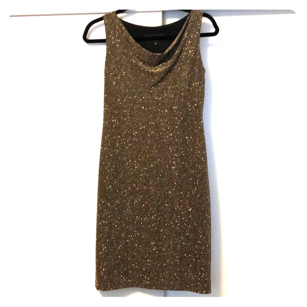 💎3/$25💎Donna Rocco Gold Sparkle Dress